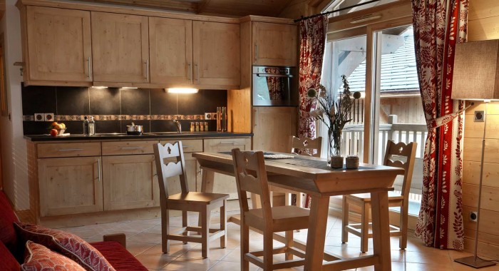 La Reine des Pres, Samoens ski chalet, image 2